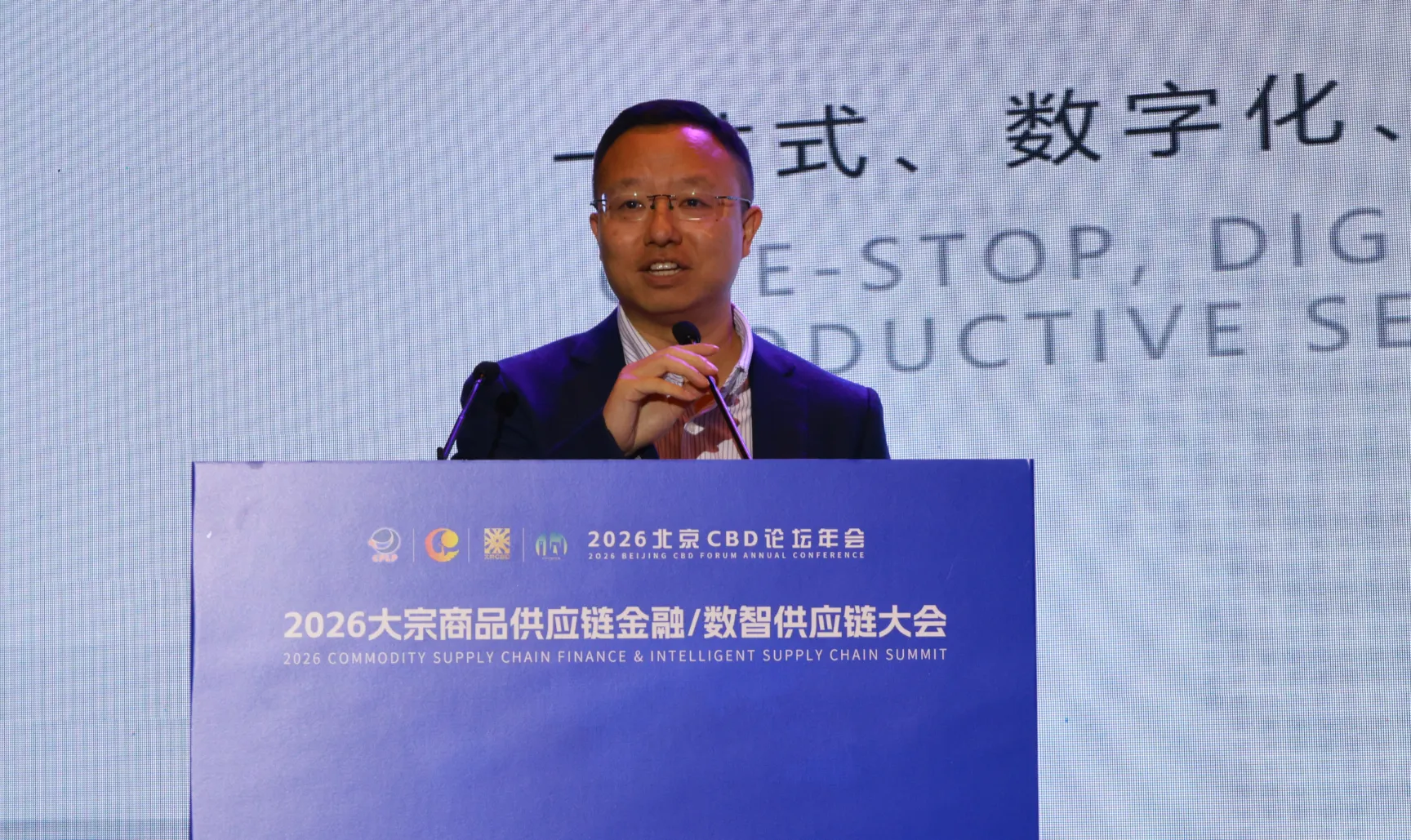 https://assets.wanlianyida.com/industry-uniapp/web/static/image-default.BtYt8t8Z.png