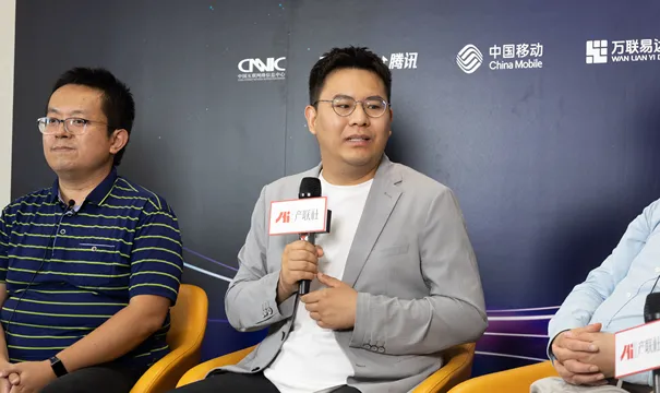 https://assets.wanlianyida.com/industry-uniapp/web/static/image-default.BtYt8t8Z.png