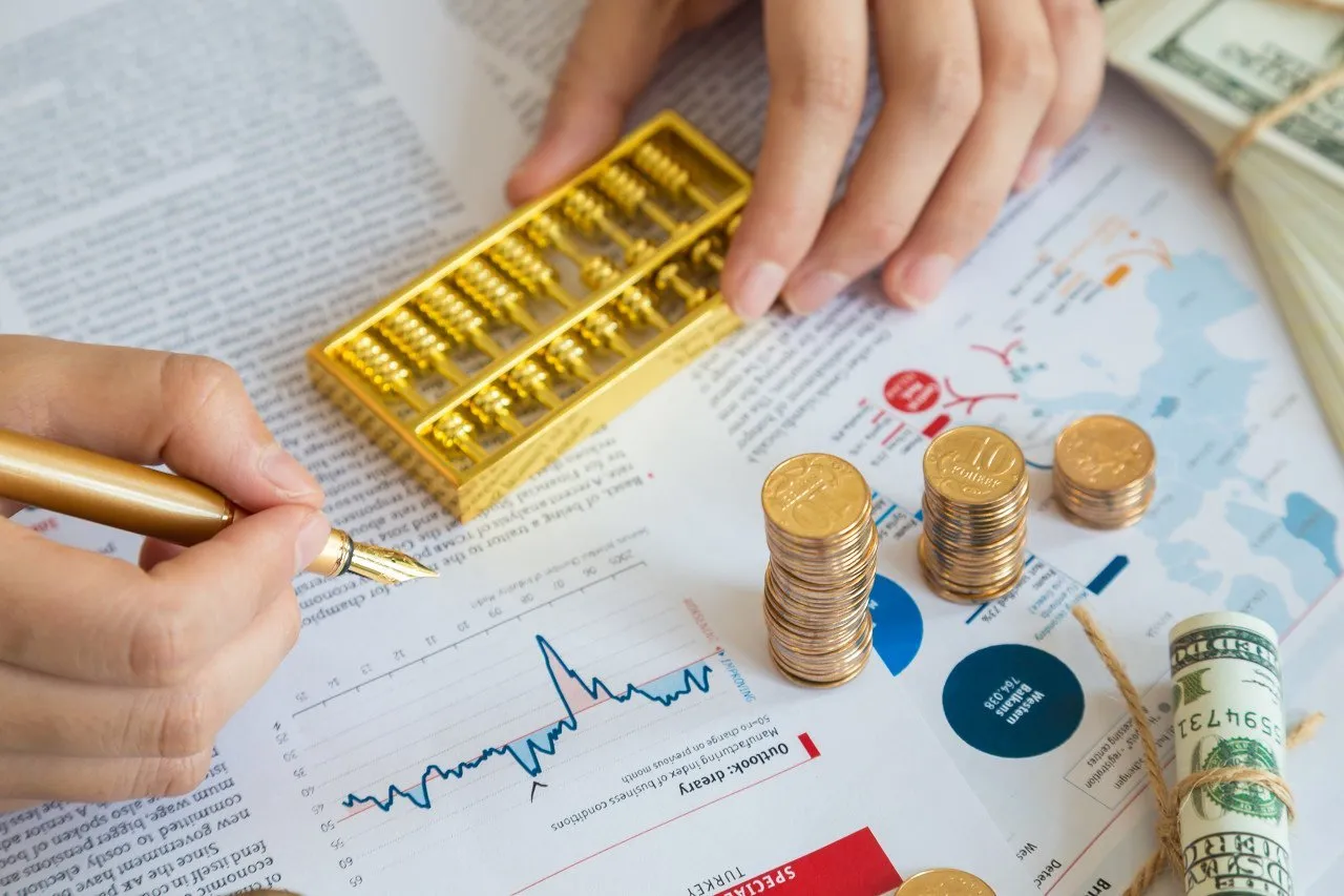 https://assets.wanlianyida.com/industry-uniapp/web/static/image-default.BtYt8t8Z.png