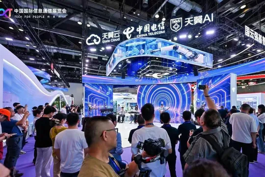 https://assets.wanlianyida.com/industry-uniapp/web/static/image-default.BtYt8t8Z.png