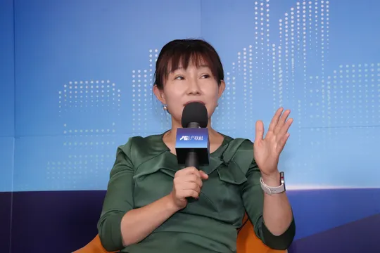 https://assets.wanlianyida.com/industry-uniapp/web/static/image-default.BtYt8t8Z.png